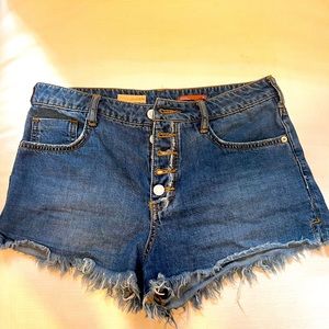 Pilcro denim hot pants - 27 waist